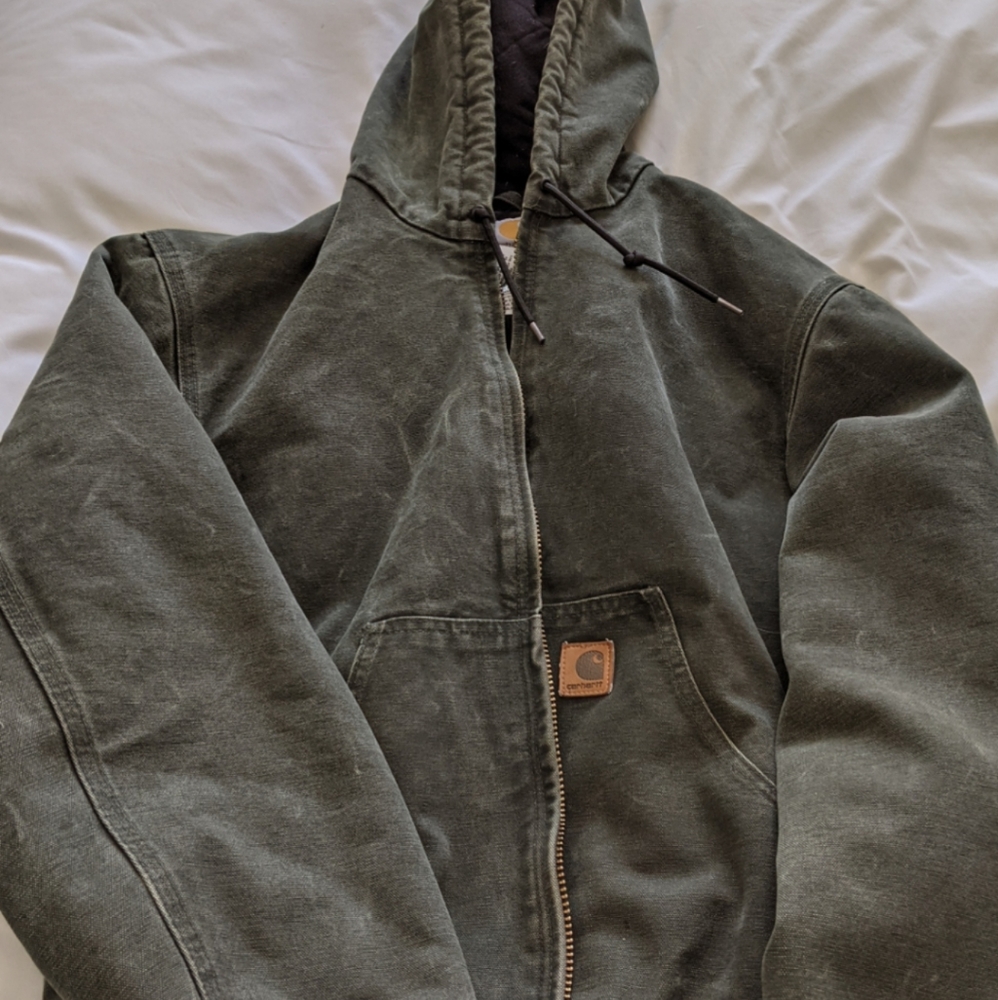 Carhartt insulated jacket